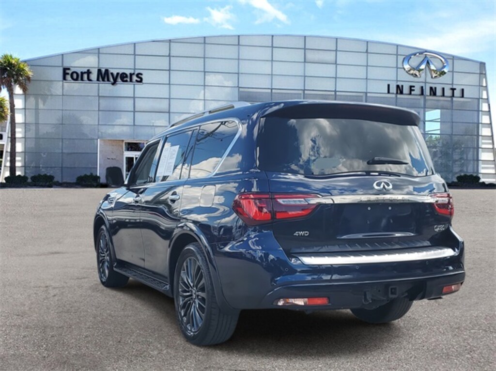Used 2023 INFINITI QX80 Premium Select SUV