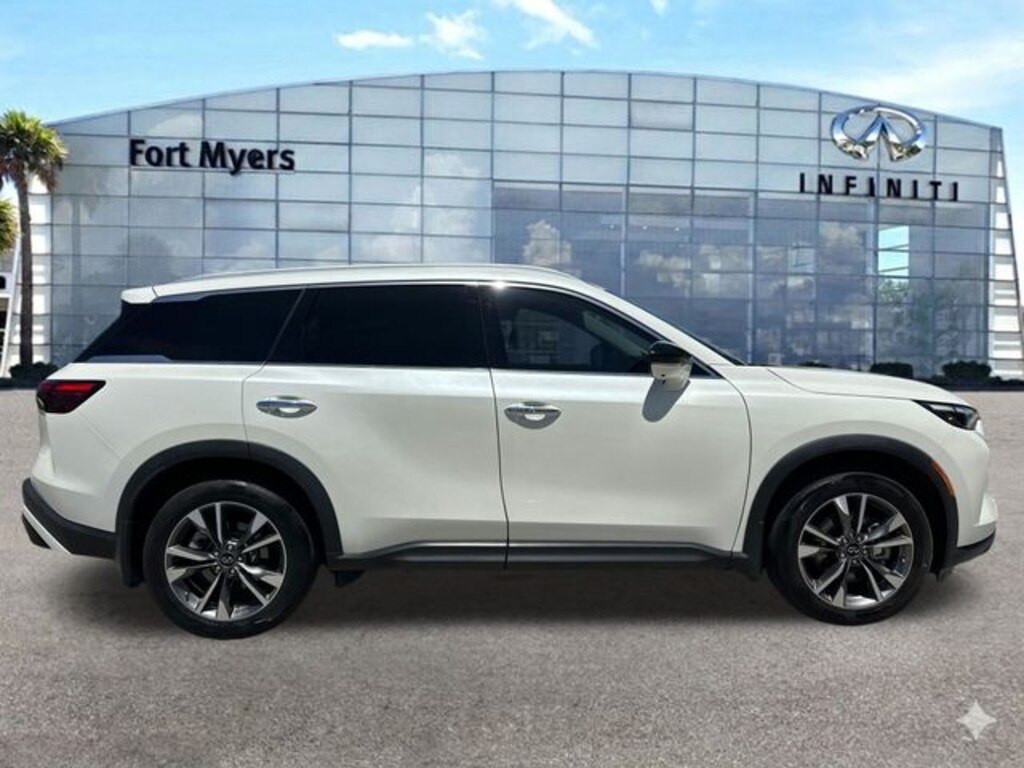 Used 2023 INFINITI QX60 Luxe SUV