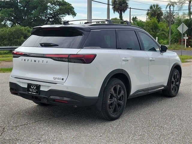 2026 Infiniti QX60 Autograph photo 2
