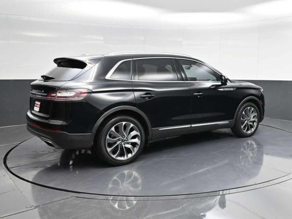 Used 2022 Lincoln Nautilus Reserve SUV