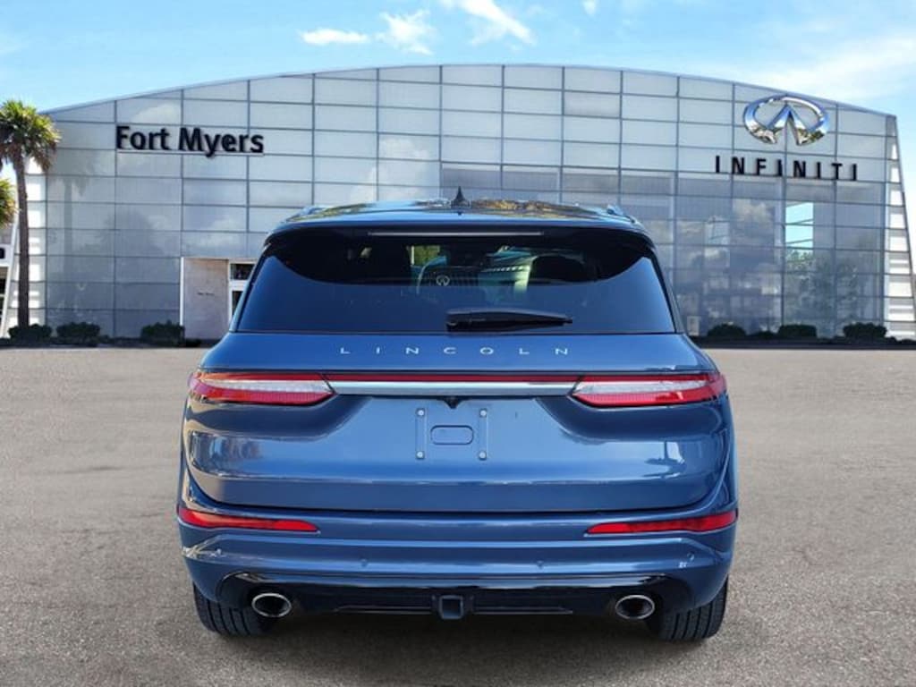 Used 2022 Lincoln Corsair Plug-In Hybrid Grand Touring SUV
