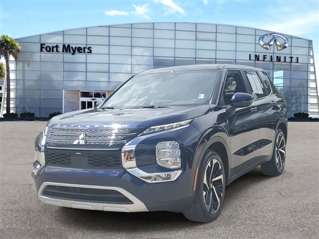 Used 2024 Mitsubishi Outlander SE SUV