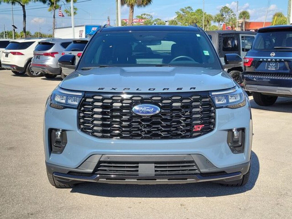 Used 2025 Ford Explorer ST SUV