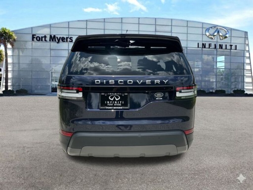 Used 2018 Land Rover Discovery SE SUV