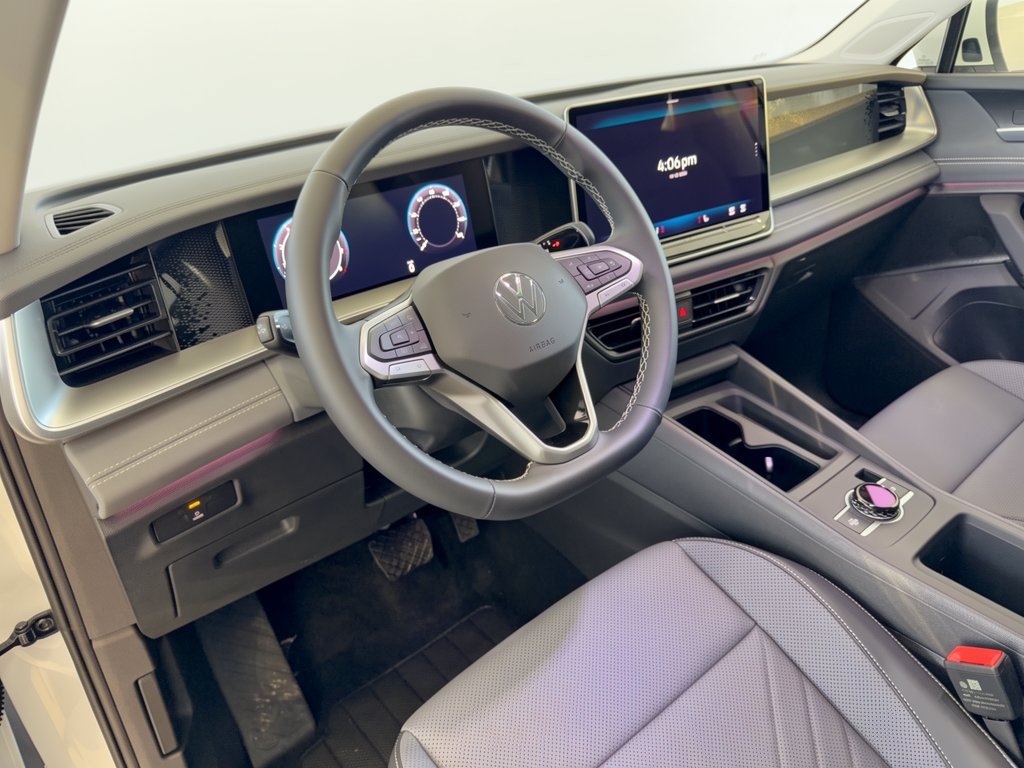 New 2026 Volkswagen Tiguan SE SUV