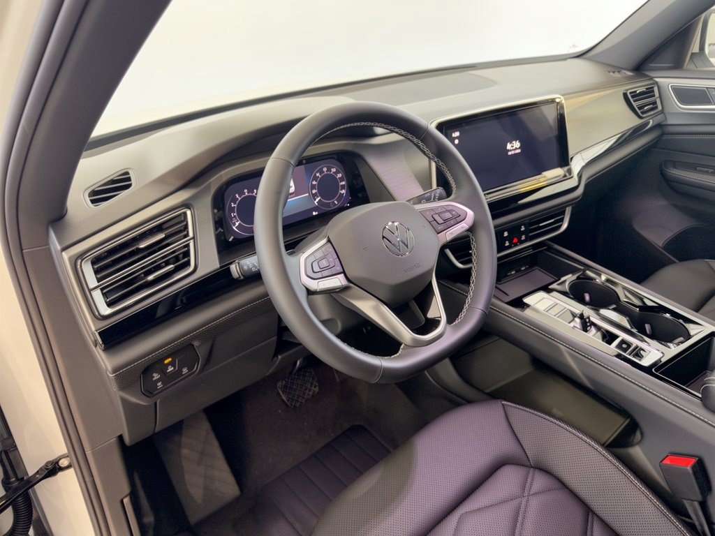 New 2026 Volkswagen Atlas Cross Sport SE w/Technology SUV