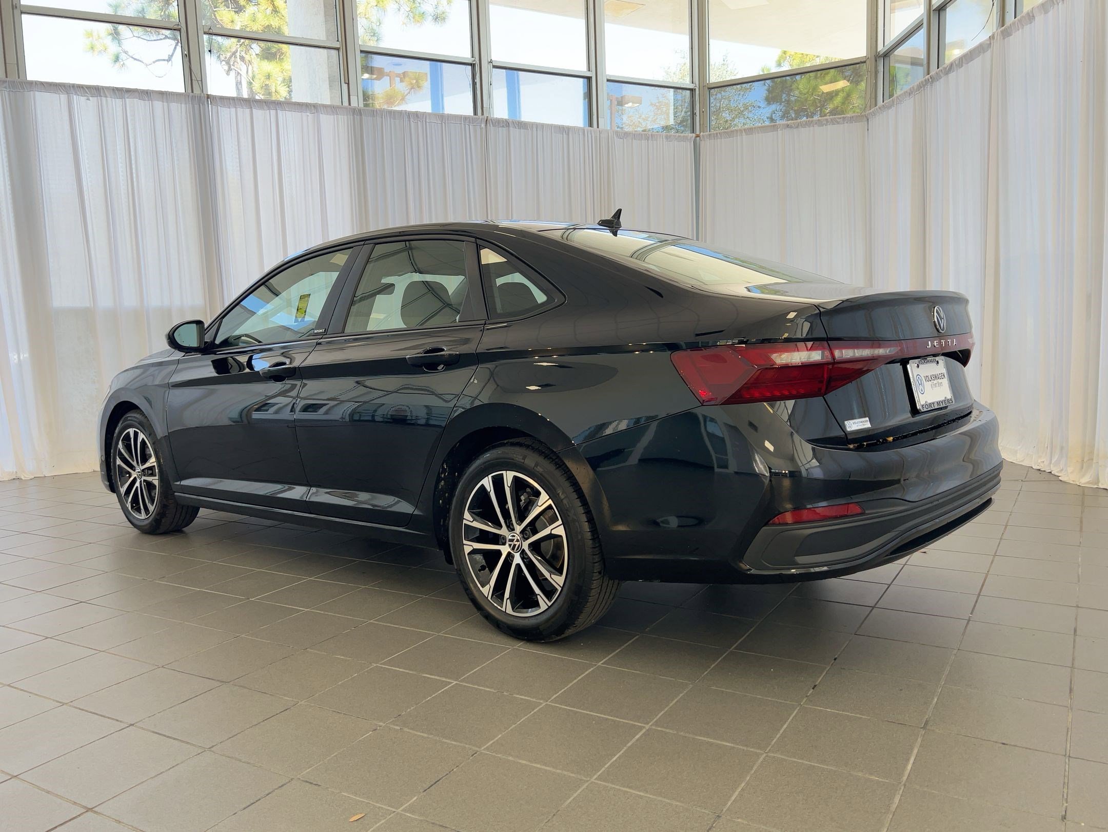 2026 Volkswagen Jetta Sport photo 3