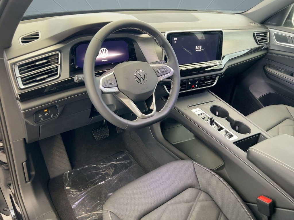 New 2026 Volkswagen Atlas Cross Sport 2.0T SE SUV