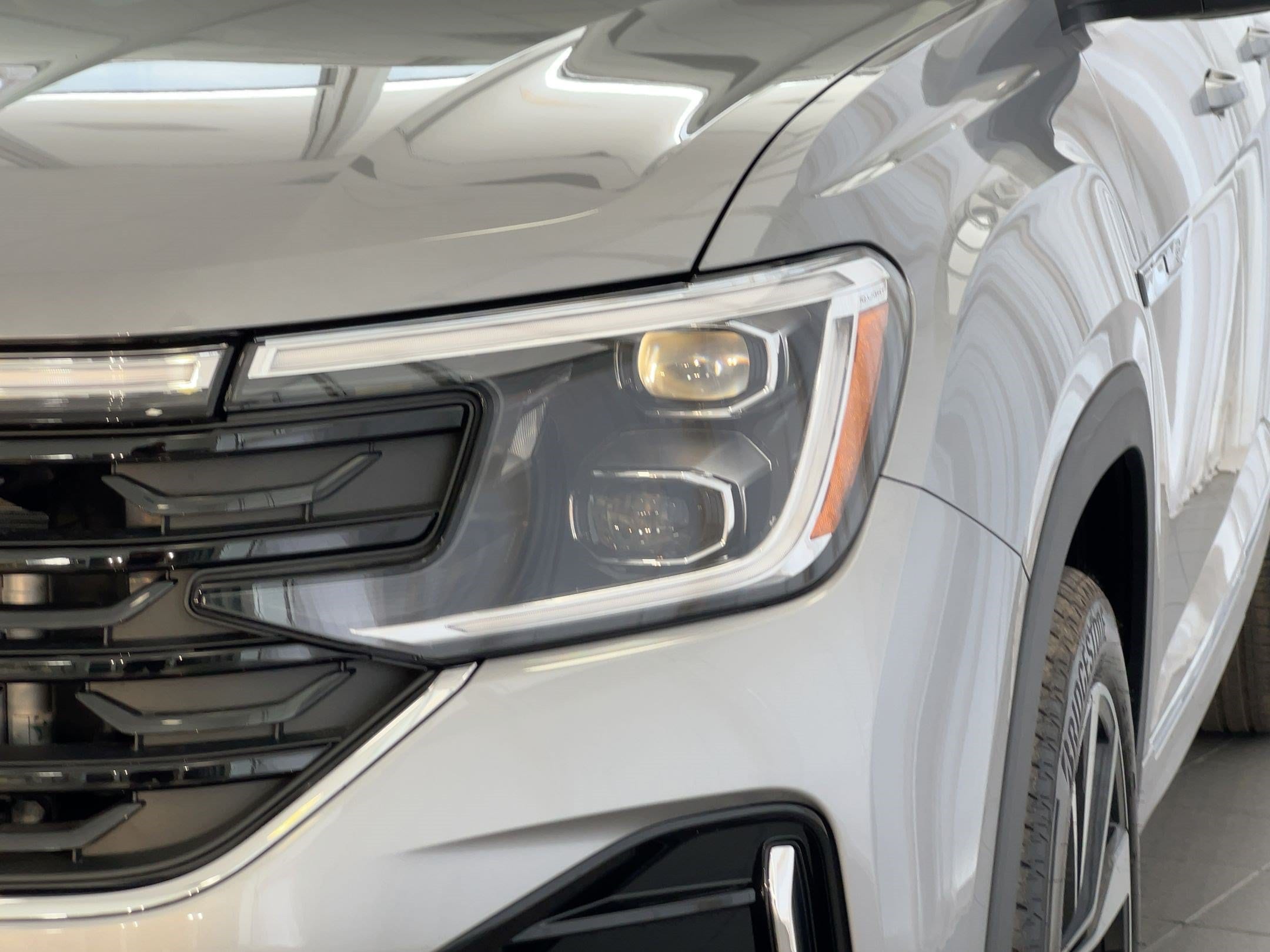 2026 Volkswagen Atlas SEL Premium R-Line - Photo 11