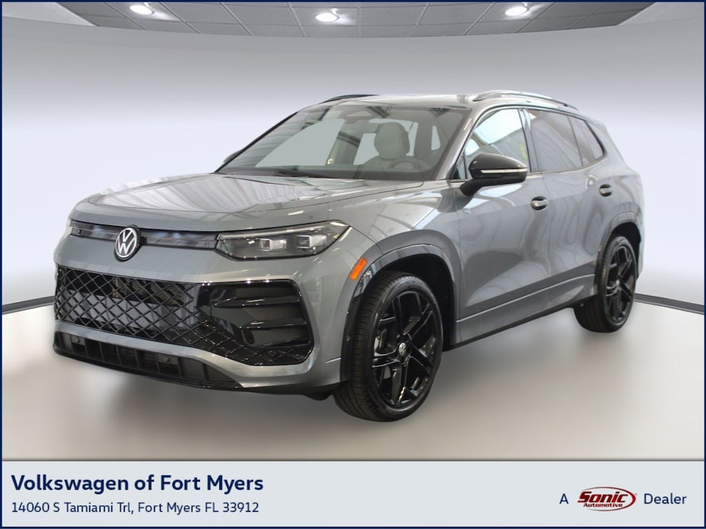 New 2025 Volkswagen Tiguan 2.0T SE R-Line Black SUV