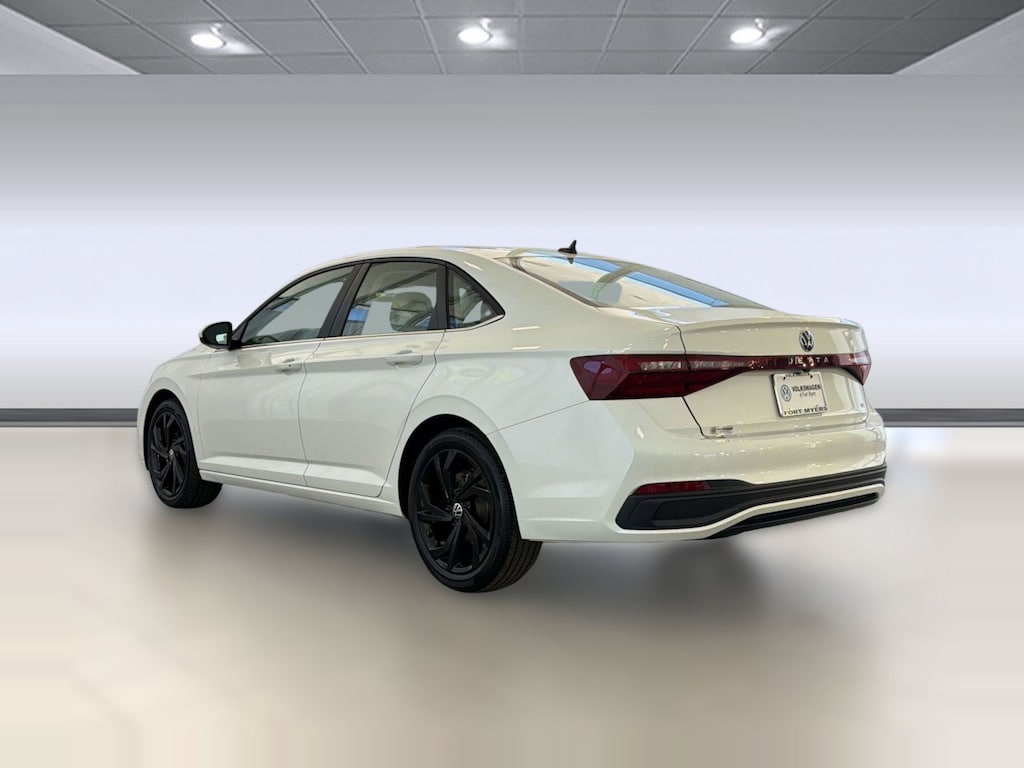 New 2026 Volkswagen Jetta 1.5T SE Sedan