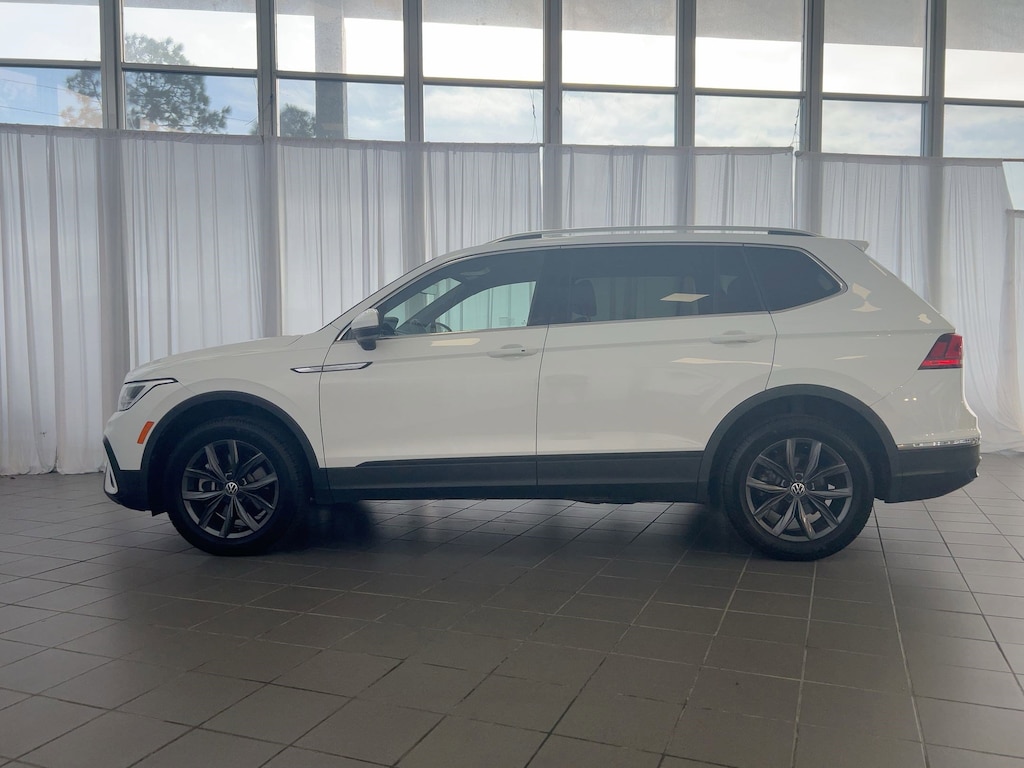 Used 2022 Volkswagen Tiguan SE 2.0T SE 4MOTION