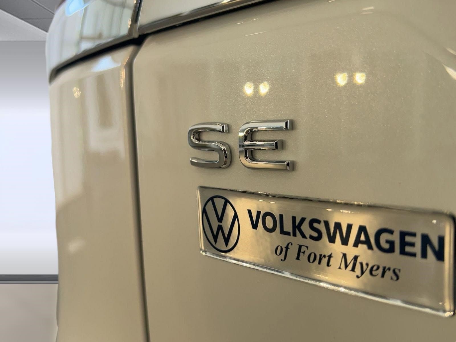 2026 Volkswagen Atlas SE w/Tech - Photo 29