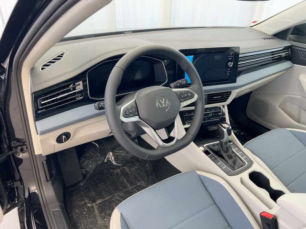 New 2026 Volkswagen Jetta 1.5T SE Sedan