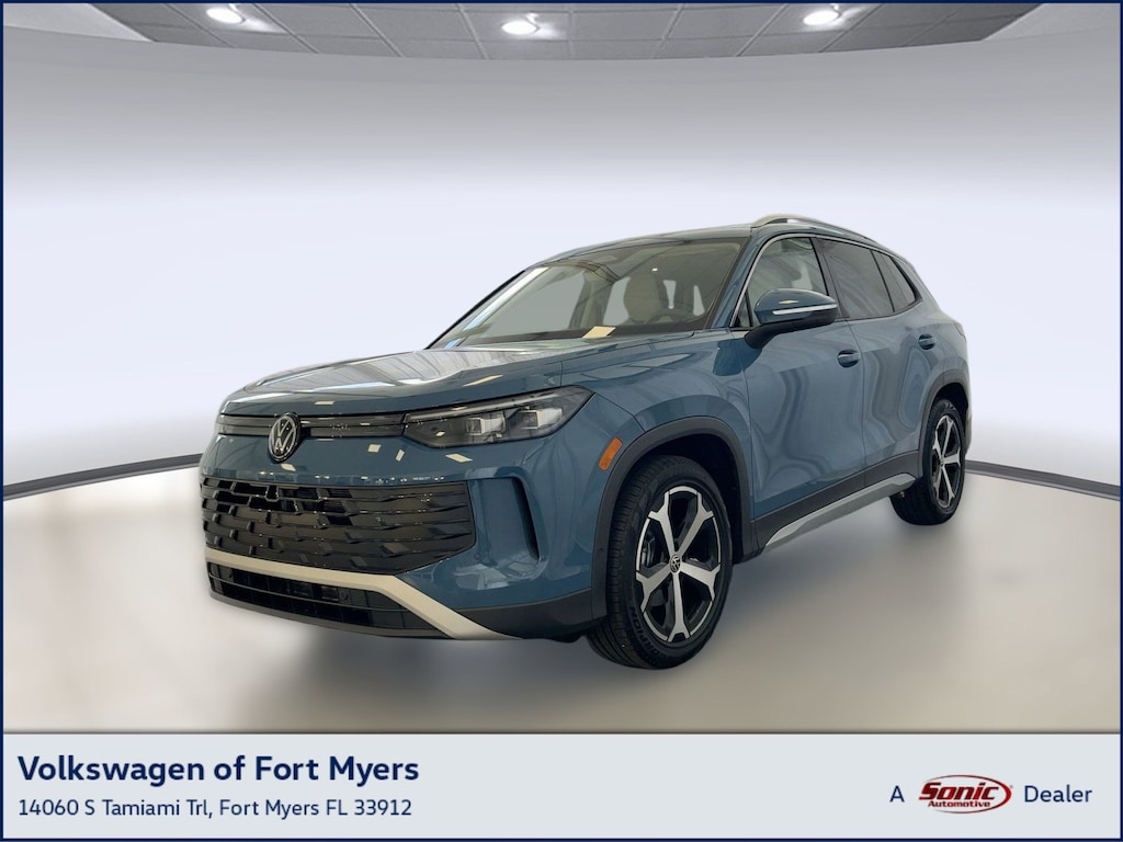 New 2025 Volkswagen Tiguan 2.0T SE SUV
