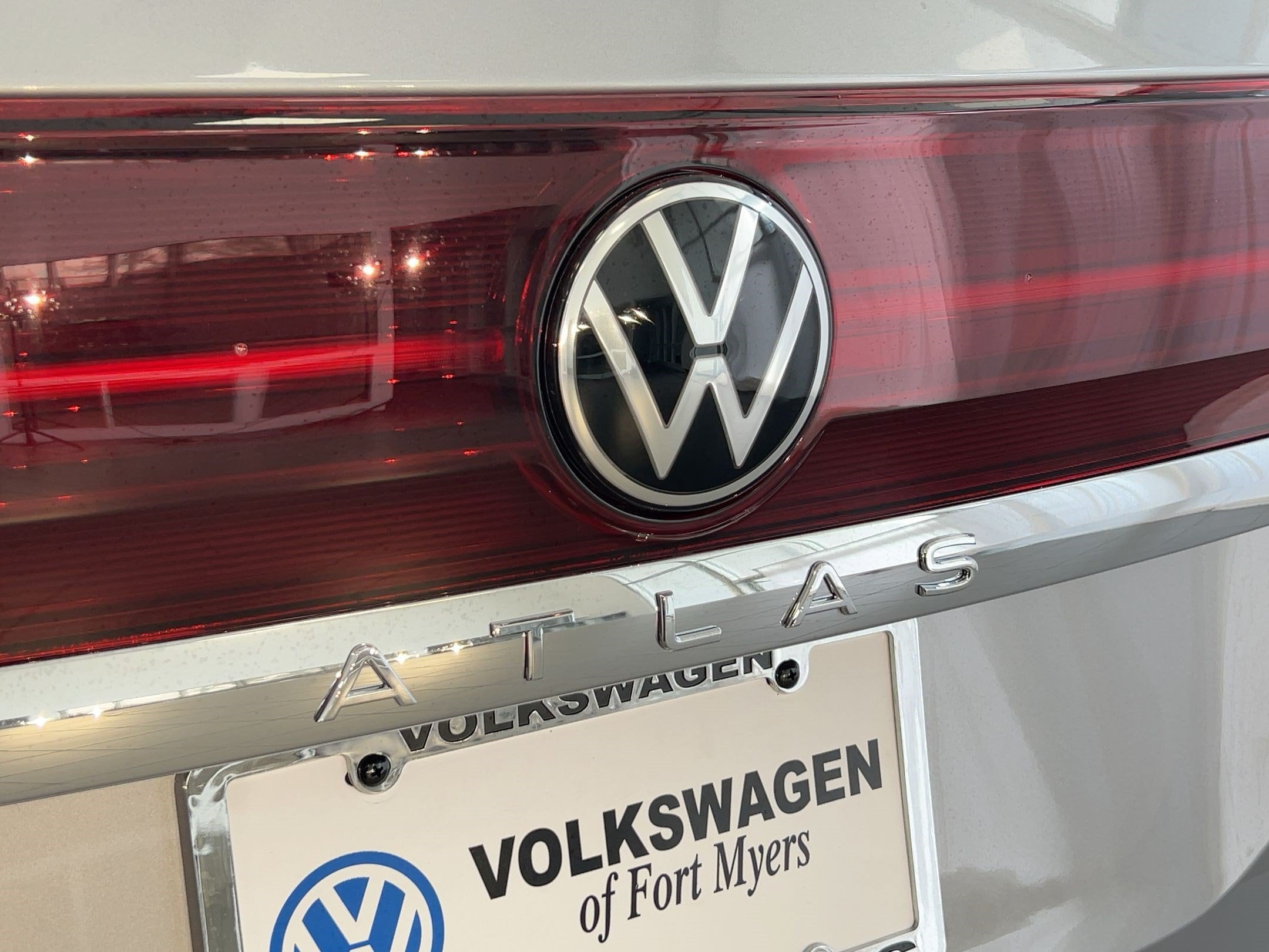 2026 Volkswagen Atlas SEL Premium R-Line - Photo 38