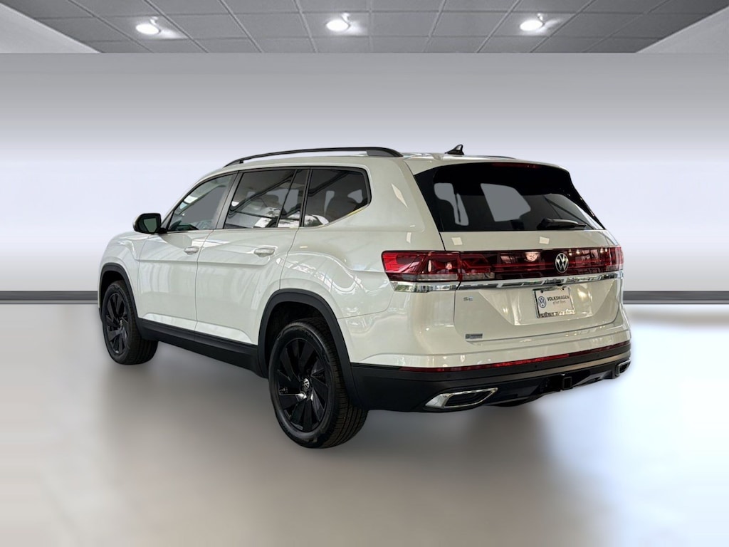 New 2026 Volkswagen Atlas SE w/Technology SUV