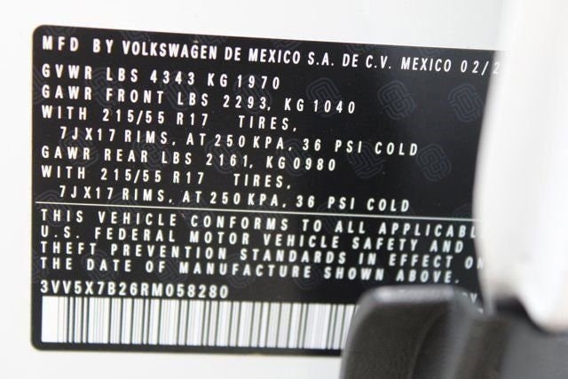 2024 Volkswagen Taos S - Photo 17