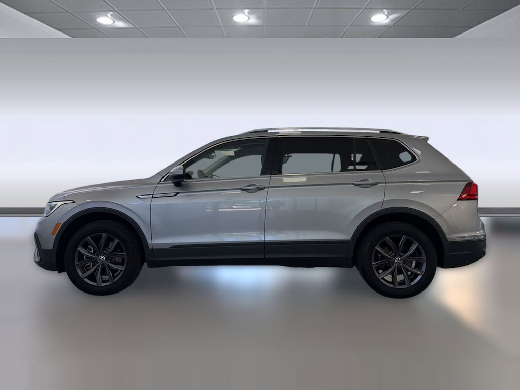 Used 2024 Volkswagen Tiguan SE 2.0T SE 4MOTION