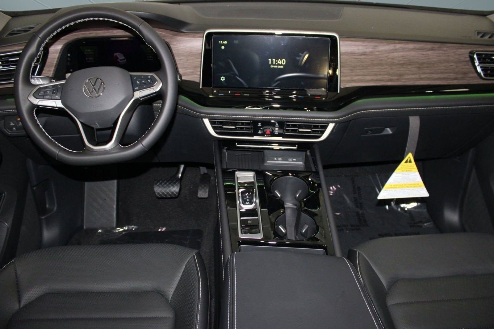 2026 Volkswagen Atlas SEL - Photo 14