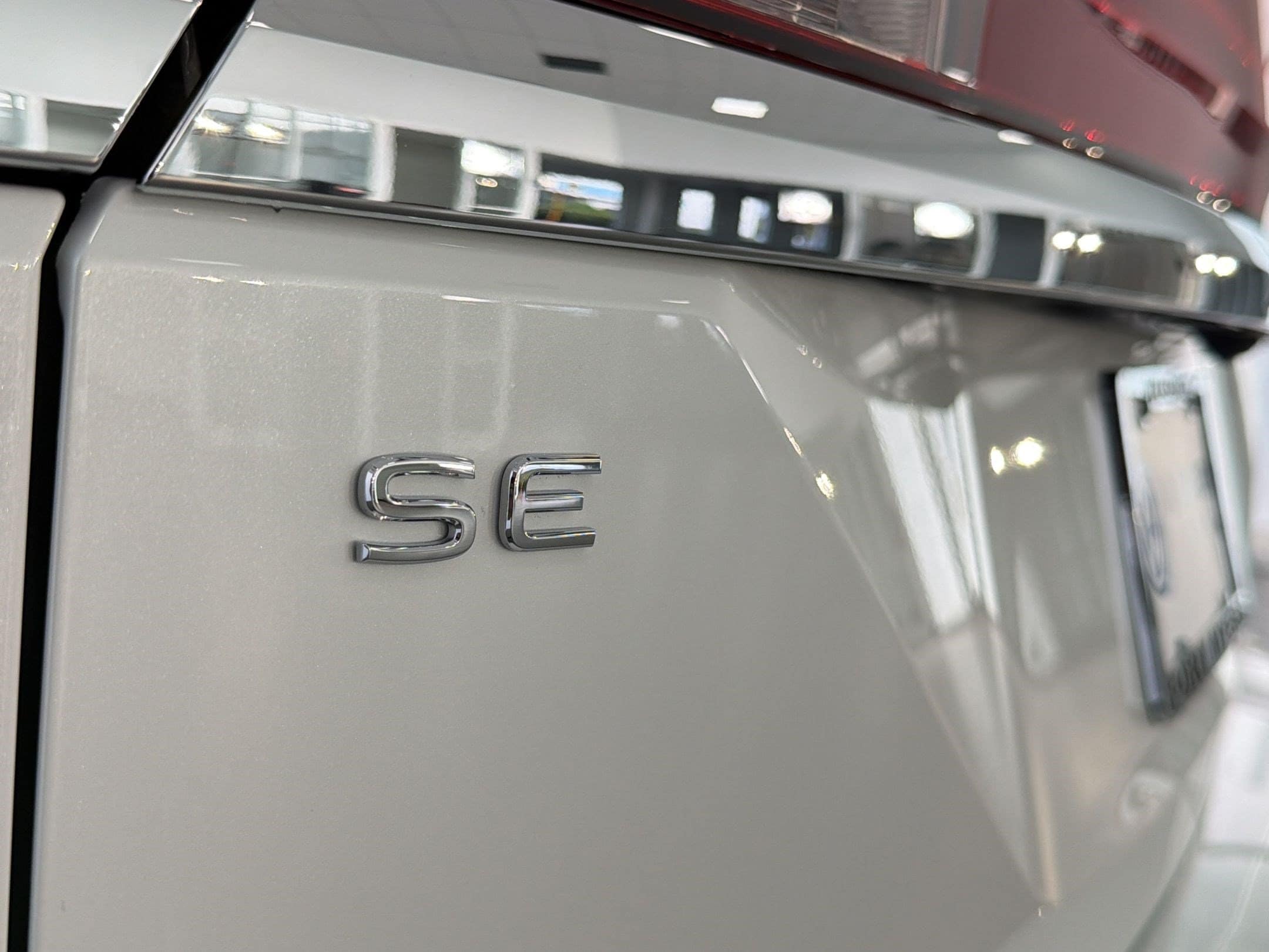 2026 Volkswagen Atlas SE w/Tech - Photo 37