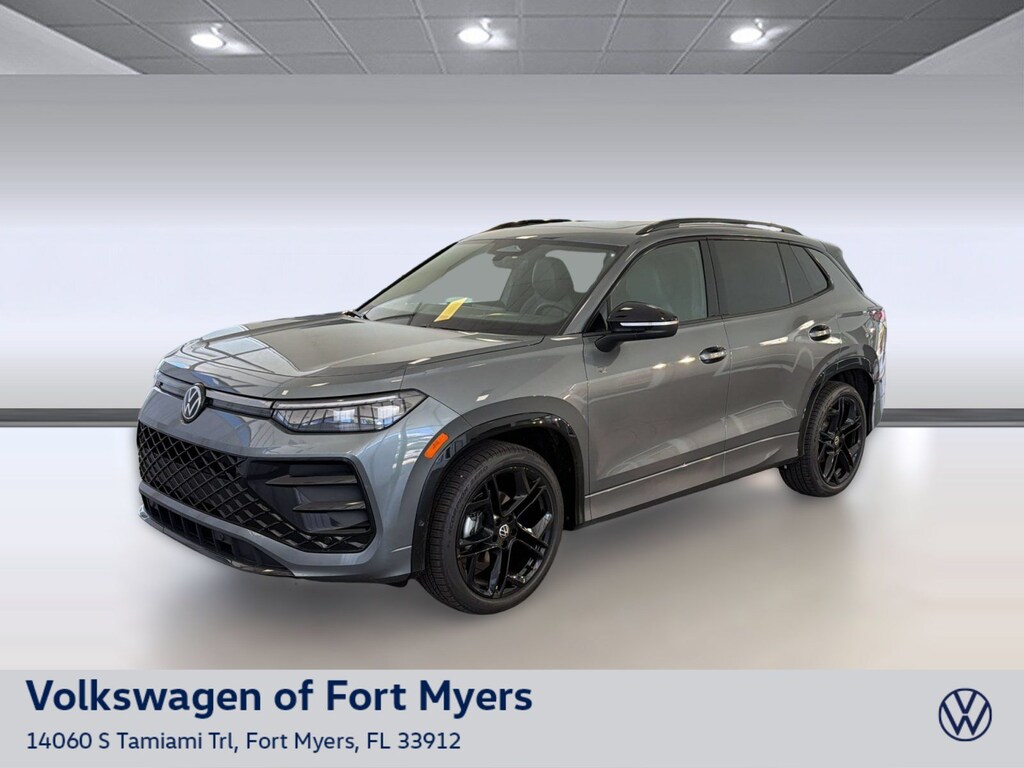 New 2026 Volkswagen Tiguan 2.0T SE R-Line Black SUV