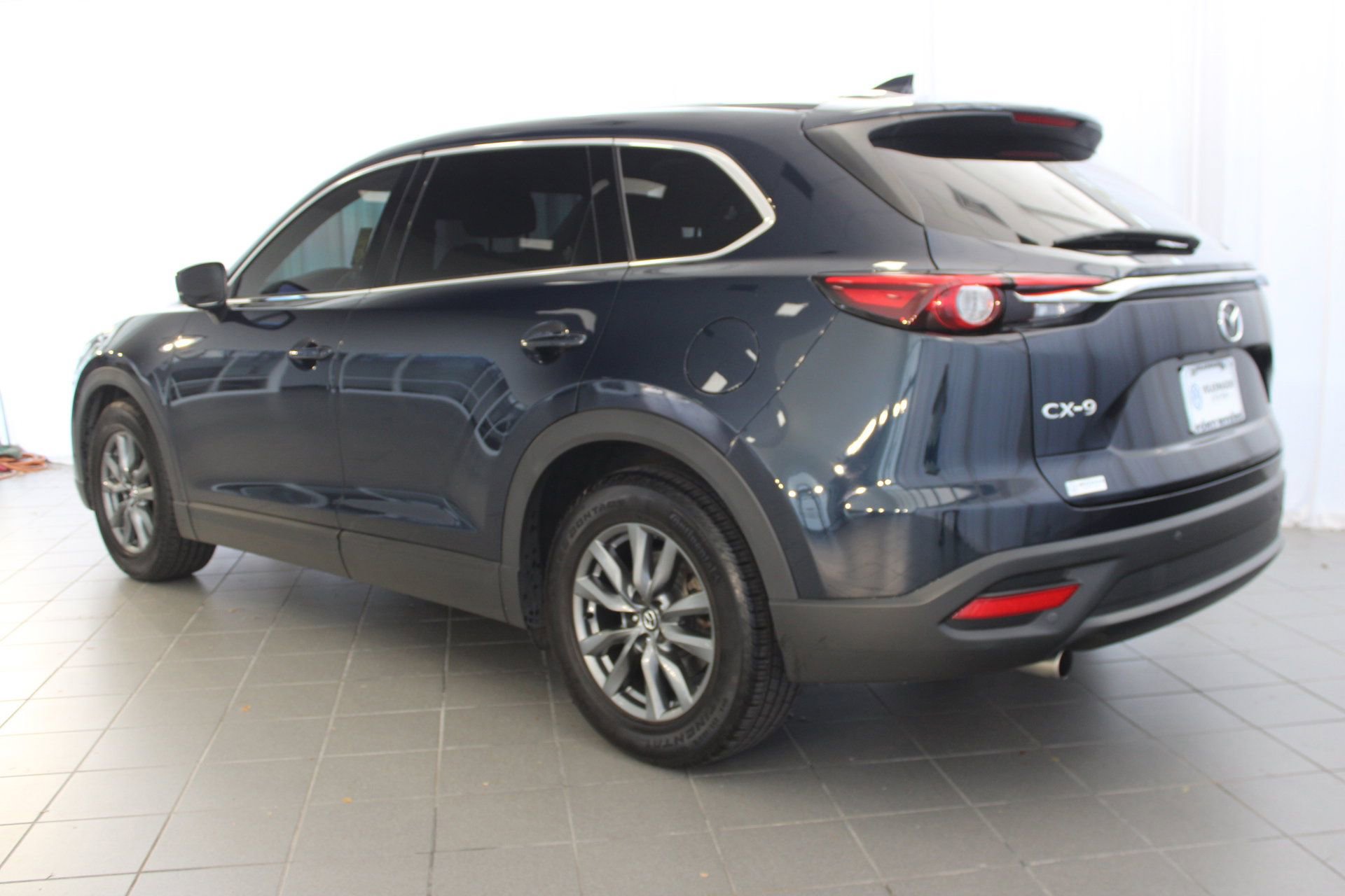 2021 Mazda CX-9 Touring photo 3