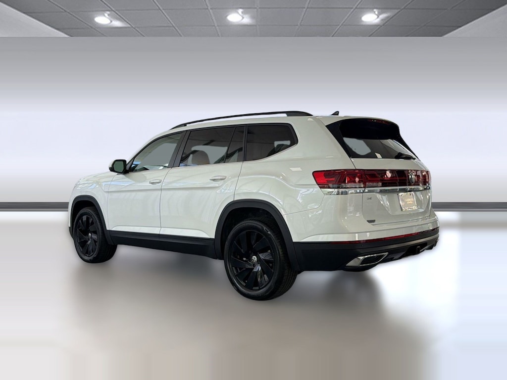 New 2026 Volkswagen Atlas SE w/Technology SUV