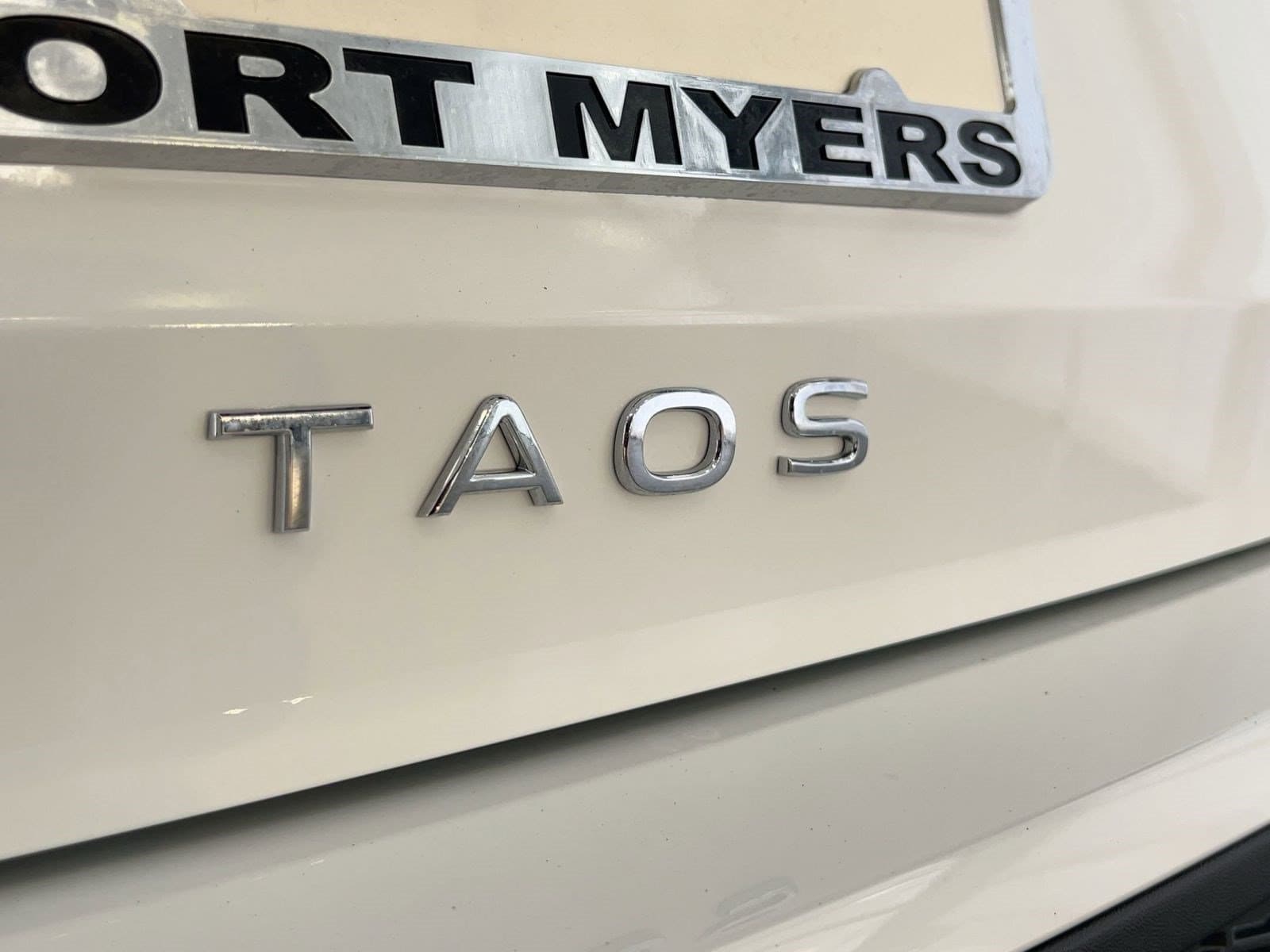 2026 Volkswagen Taos SE - Photo 30