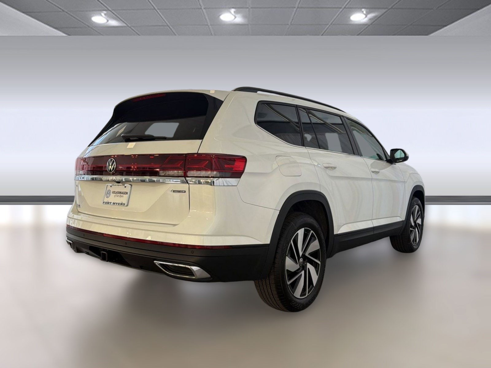 2026 Volkswagen Atlas SE w/Tech - Photo 9