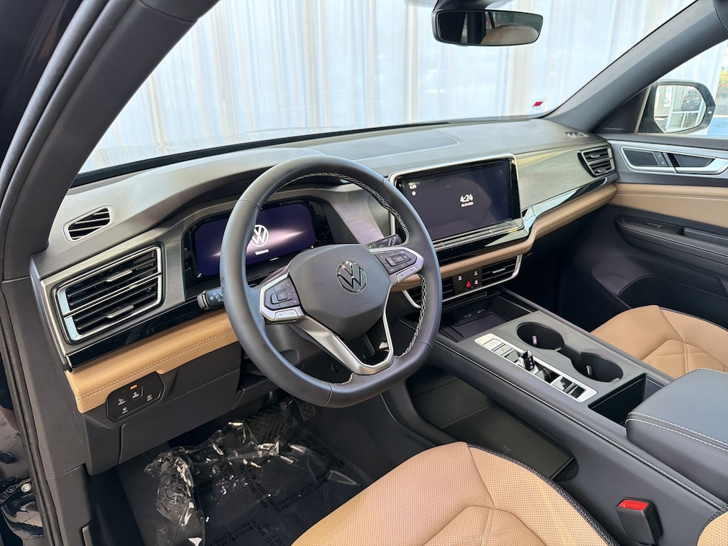 New 2026 Volkswagen Atlas Cross Sport 2.0T SE SUV