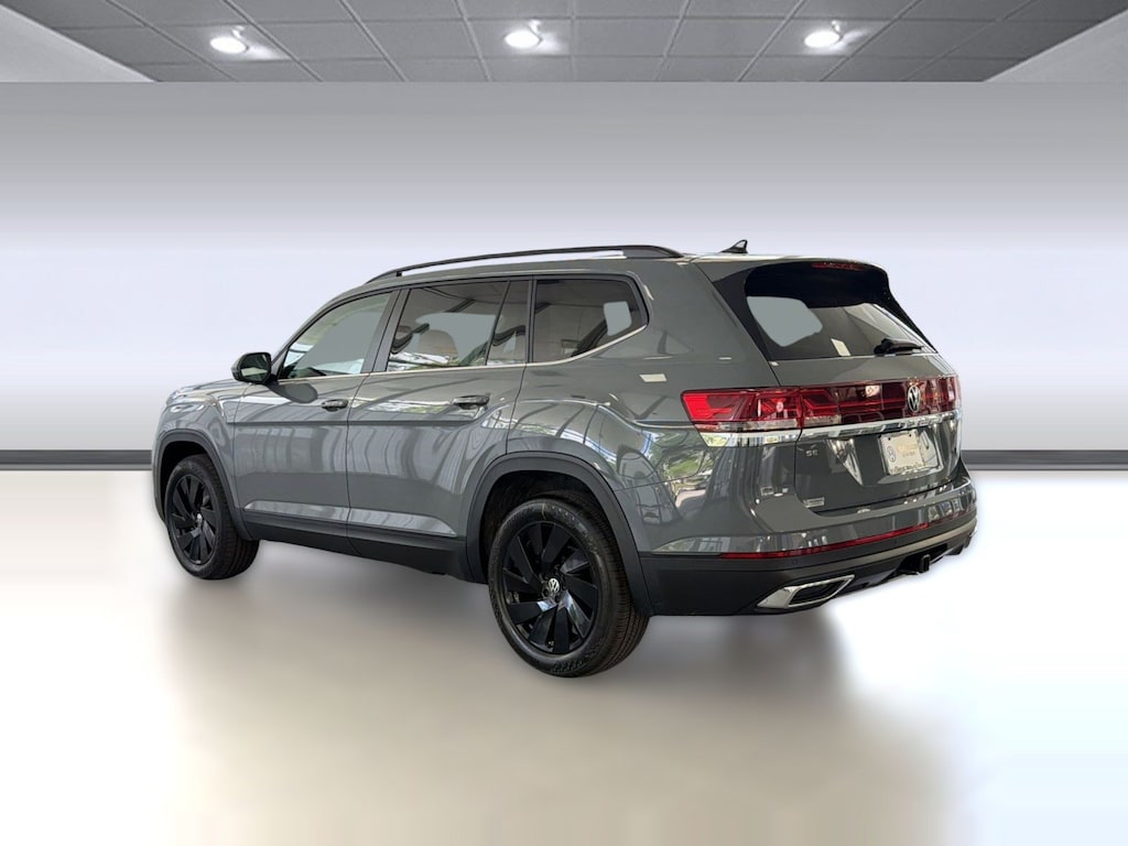 New 2026 Volkswagen Atlas SE w/Technology SUV