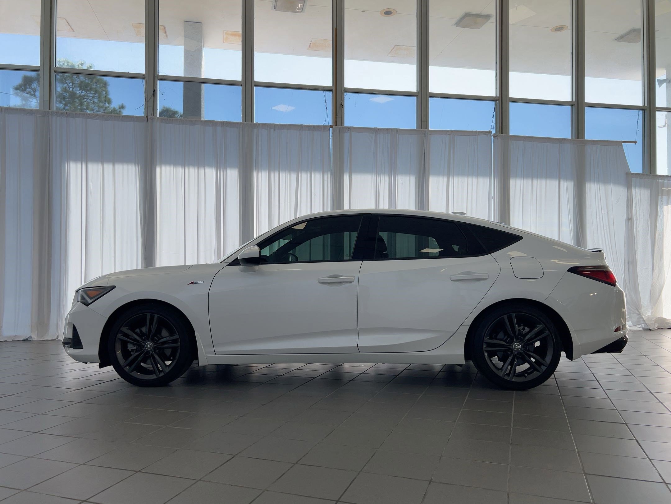 2023 Acura Integra A-Spec photo 2