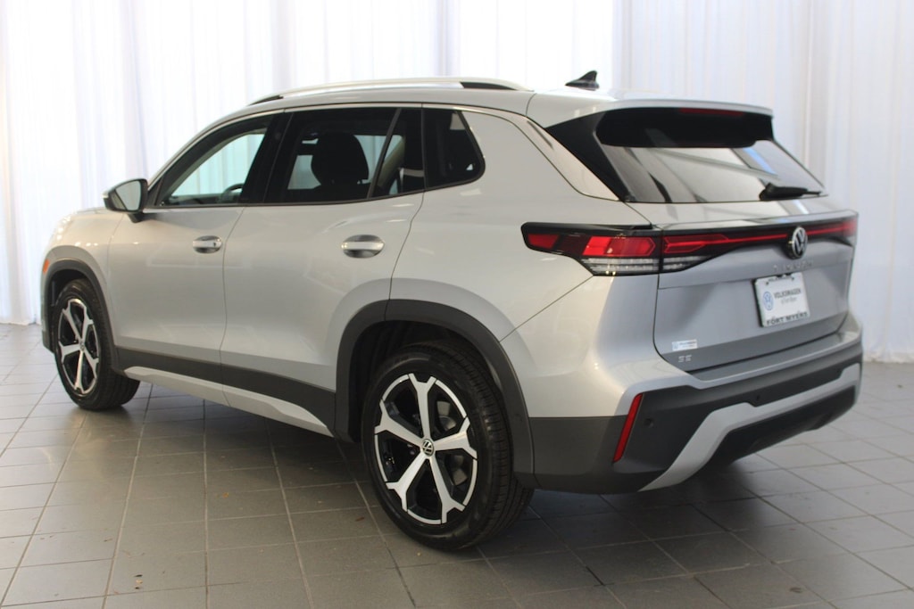 New 2025 Volkswagen Tiguan 2.0T SE SUV