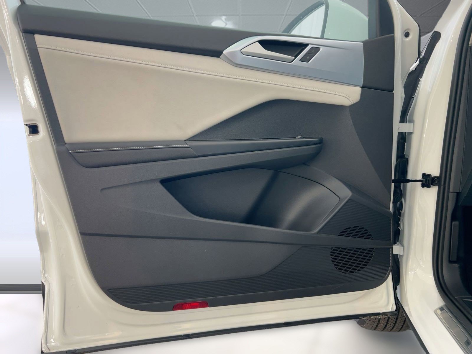 2026 Volkswagen Taos SE - Photo 21