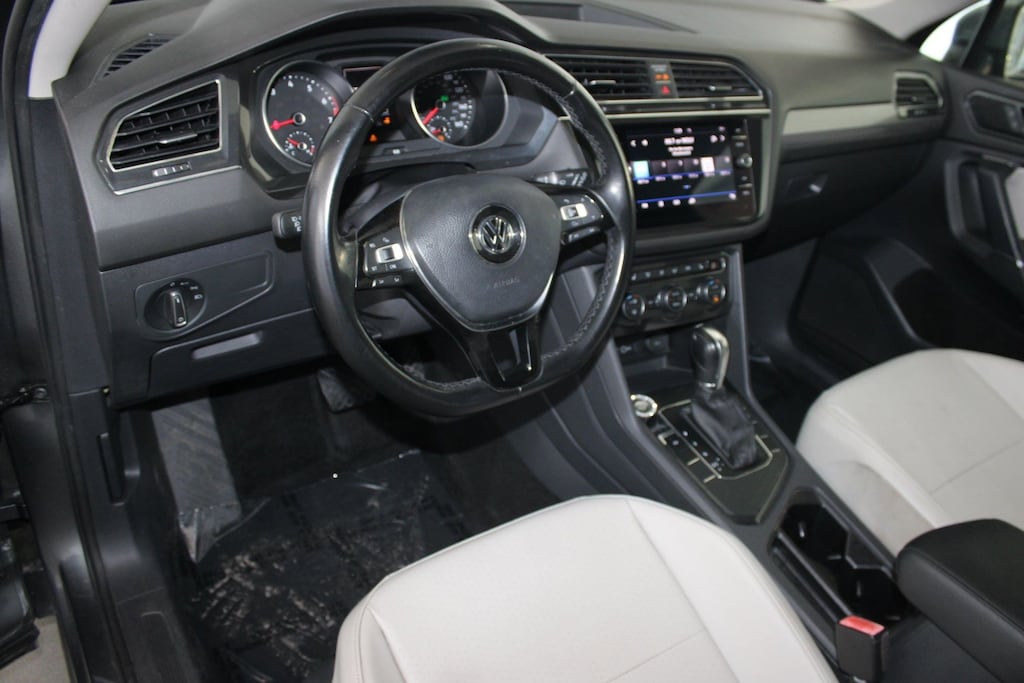 Used 2018 Volkswagen Tiguan SE 2.0T SE FWD