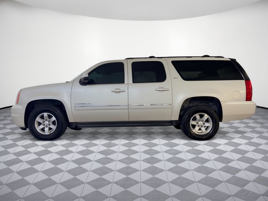 Used 2012 GMC Yukon XL SLT with VIN 1GKS2LE75CR100903 for sale in Fort Myers, FL