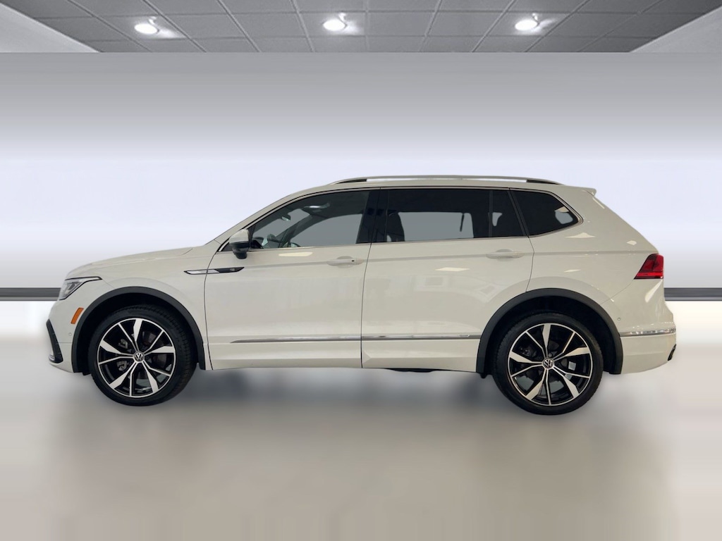 Used 2024 Volkswagen Tiguan SEL R-Line 2.0T SEL R-Line 4MOTION
