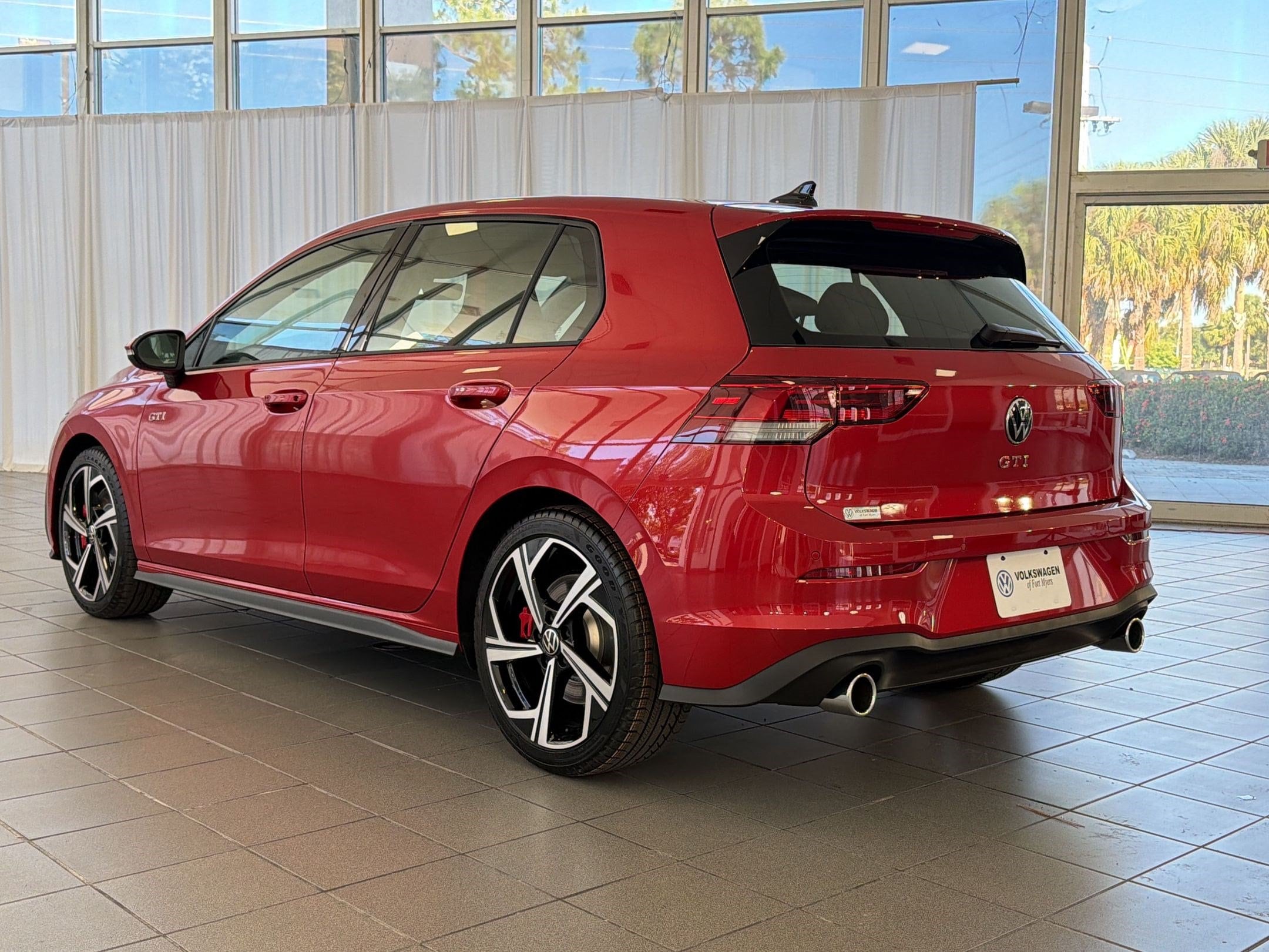 Golf GTI 2.0T SE Hatchback