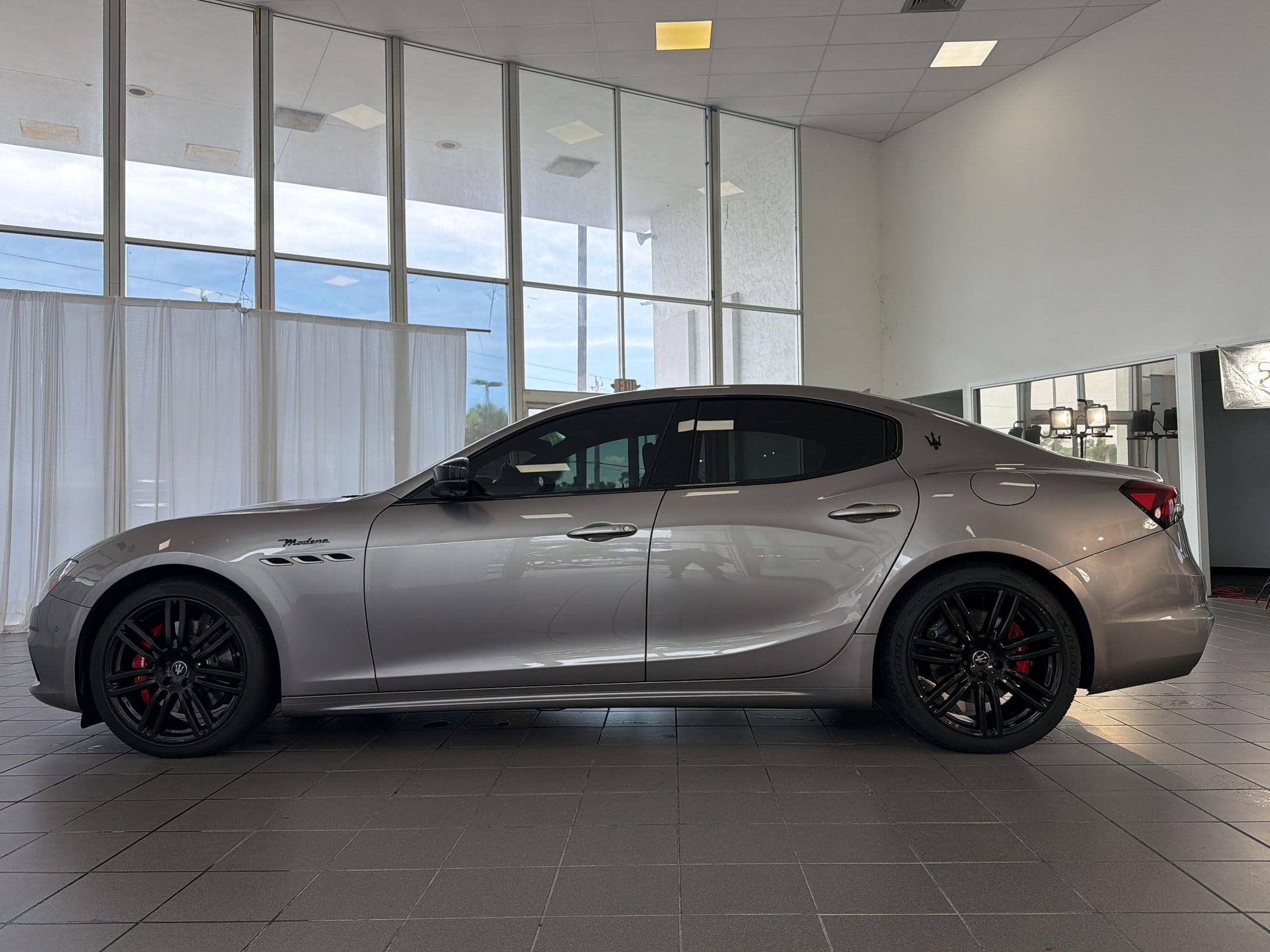 Ghibli Modena Modena 3.0L