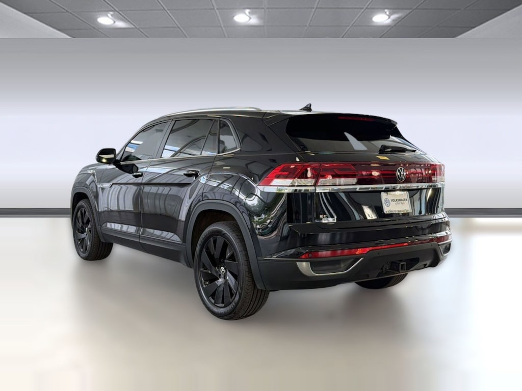 Used 2024 Volkswagen Atlas Cross Sport 2.0T SE w/Technology 2.0T SE w/Technology 4MOTION