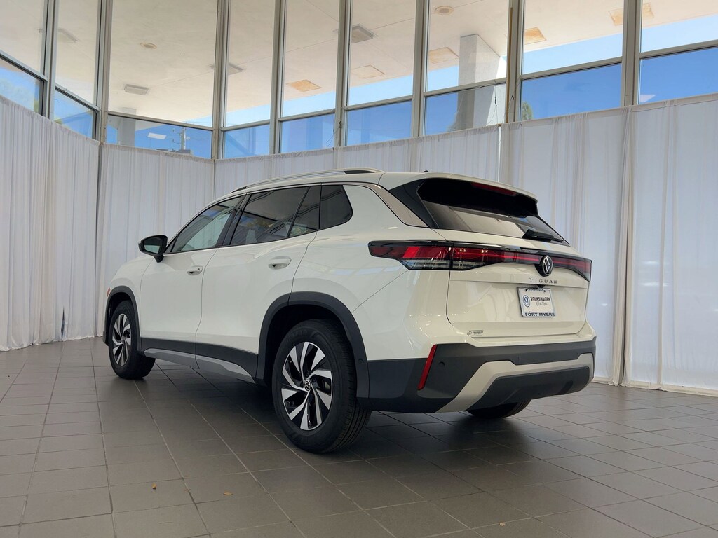 New 2026 Volkswagen Tiguan 2.0T S SUV