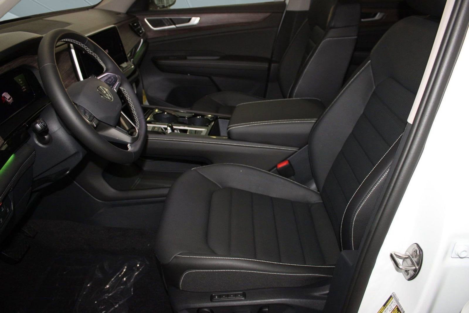 2026 Volkswagen Atlas SEL - Photo 5