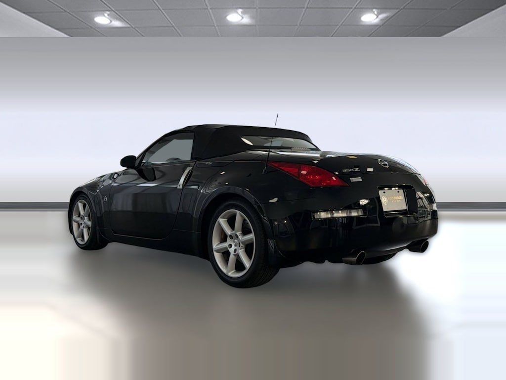 Used 2005 Nissan 350Z Grand Touring Roadster
