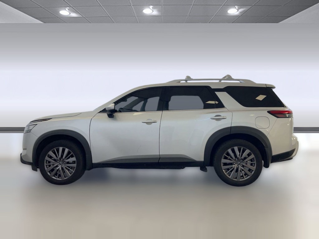Used 2023 Nissan Pathfinder SL SL 2WD