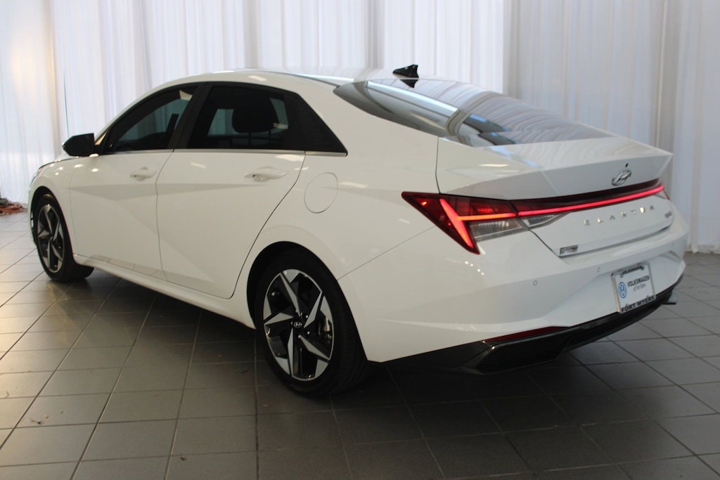 Used 2023 Hyundai Elantra Hybrid Limited Limited DCT