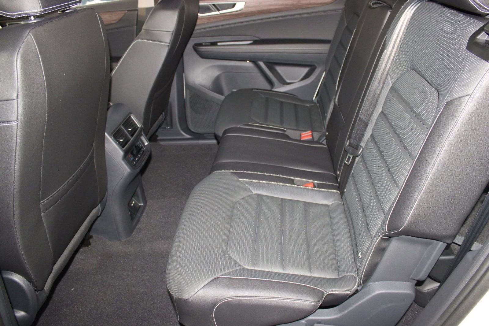 2026 Volkswagen Atlas SEL - Photo 14