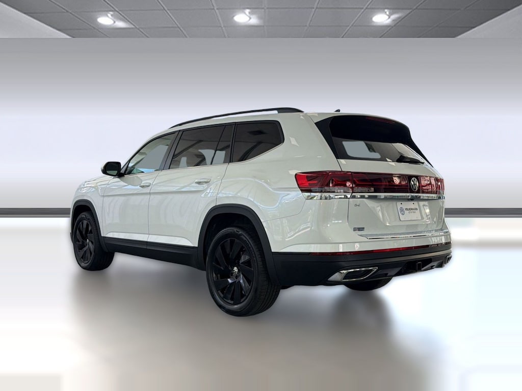 New 2026 Volkswagen Atlas 2.0T SE w/Technology SUV