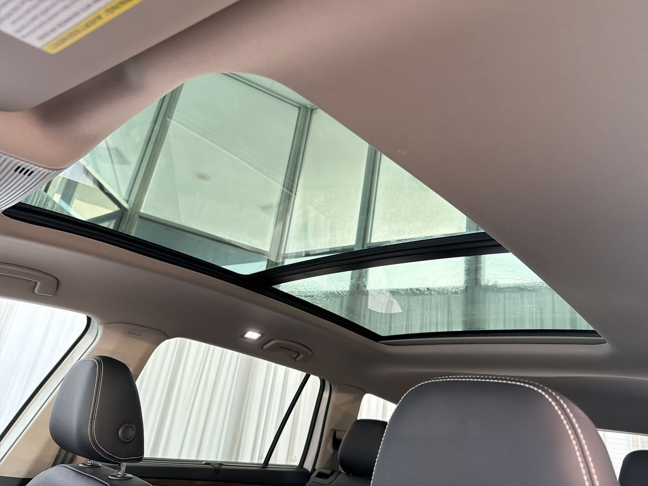 2026 Volkswagen Atlas SE w/Tech - Photo 16