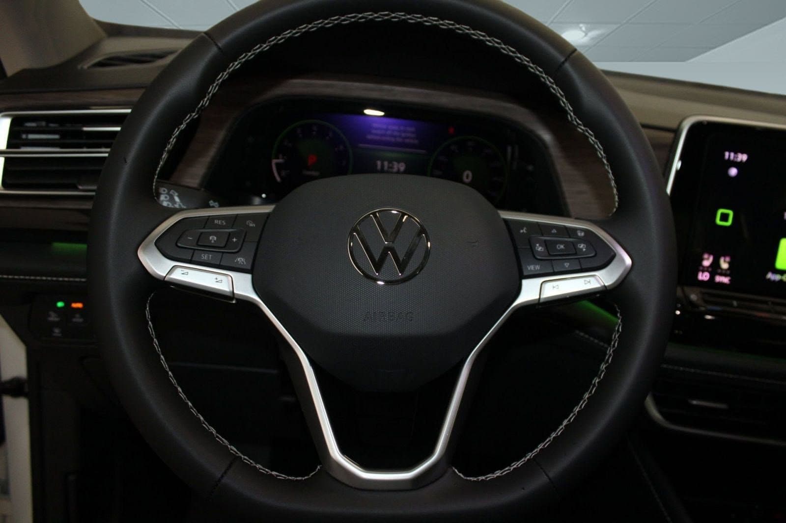 2026 Volkswagen Atlas SEL - Photo 15